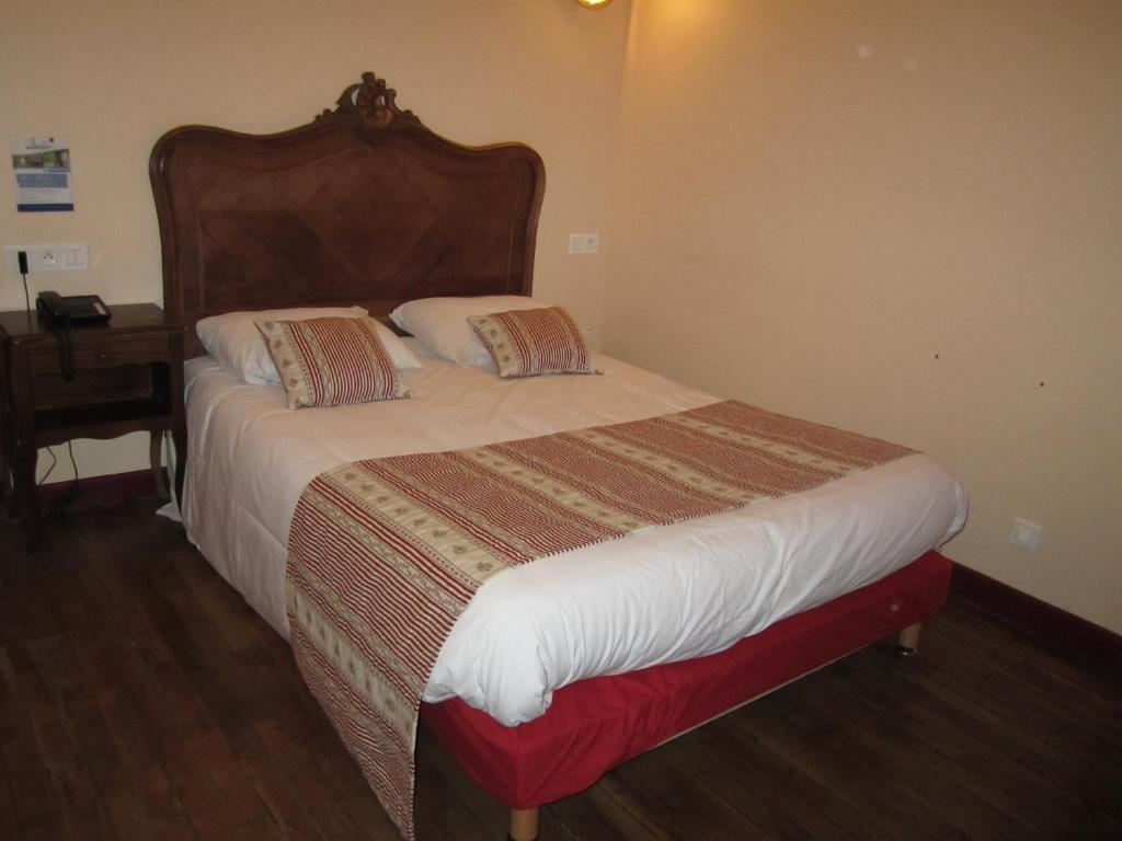 Hotel Arlequin Centre Historique Troyes Room photo