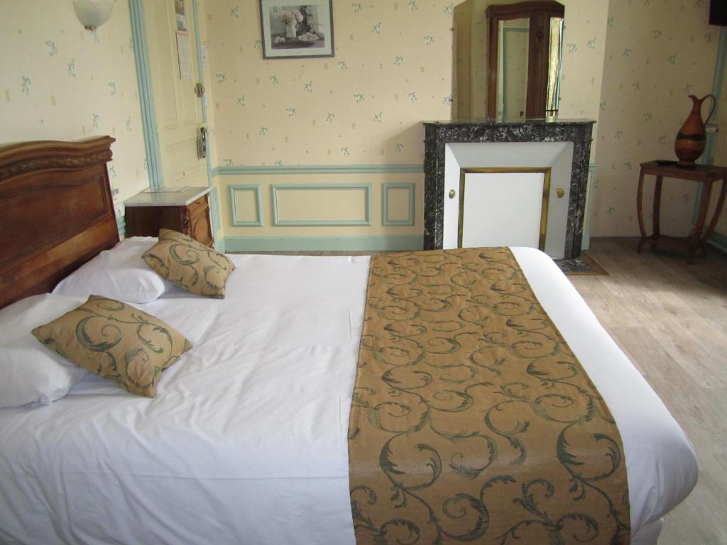 Hotel Arlequin Centre Historique Troyes Room photo